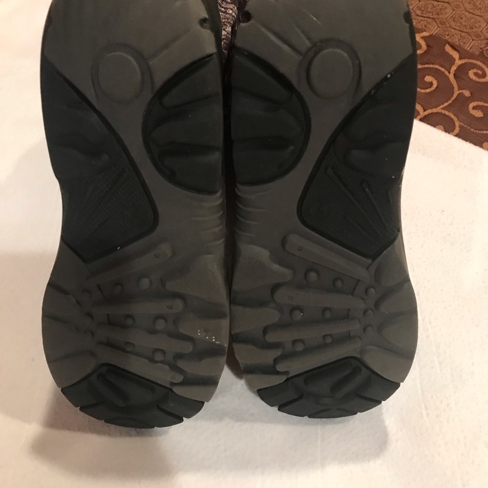 ❌SOLD❌ Big boys 7 Kamik winter boots camouflage - Picture 7 of 8